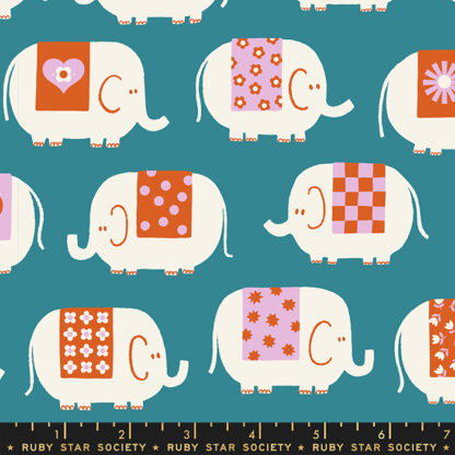Picture Book Elephants in Storytime RS-3069-16