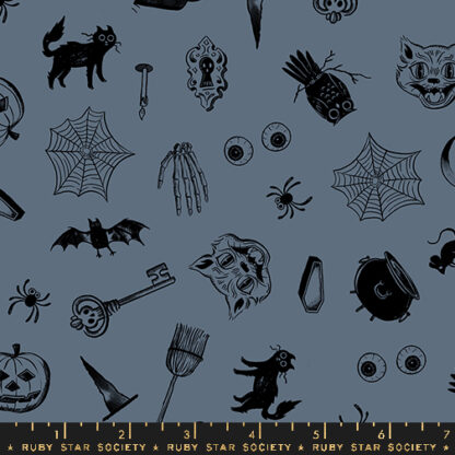 Good Spirits Curios in Ghostly RS-5135-15