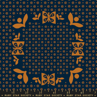 Sugar Maple Tablecloth in Navy RS-4090-16