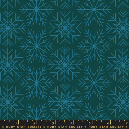 Winterglow Snowflakes in Pine RS-5110-14
