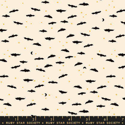 Tiny Frights Bats in Natural RS-5115-13