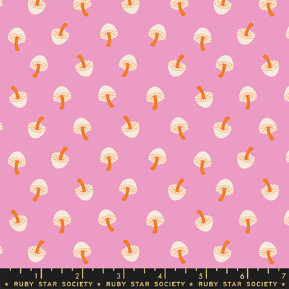 Tiny Frights Tiny Mushrooms in Daisy RS-5118-14